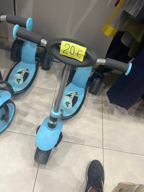 Scooter - toys*