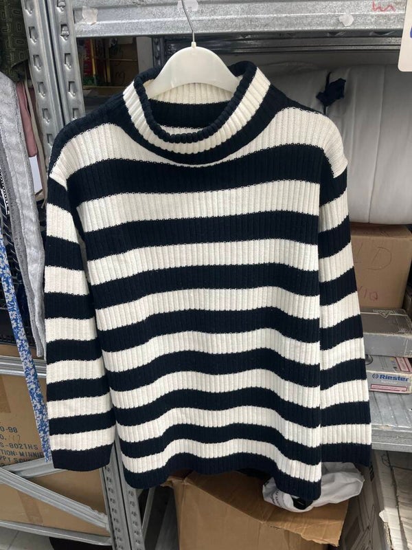 Women Sweater - Size M