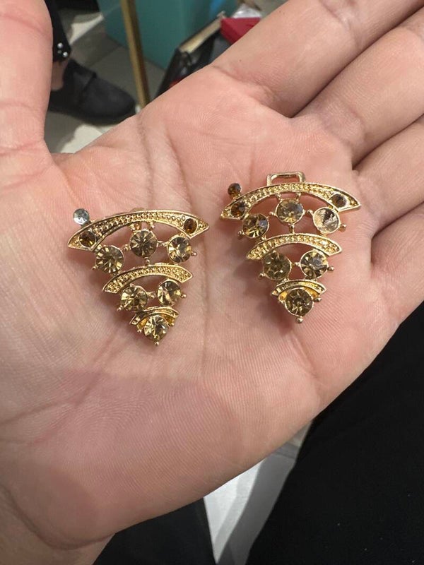 Pendant -Jewelry ***