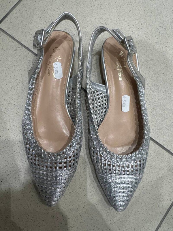 Women Sandals - Size 36