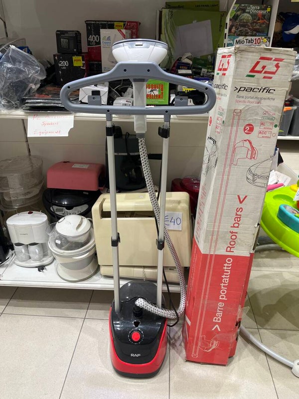 Garment Steamer -Supplies ***