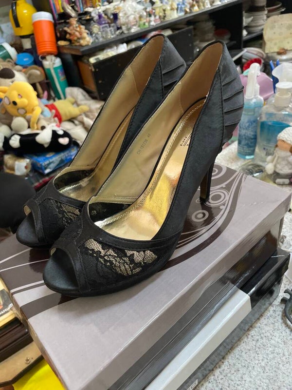 Women Stiletto - Size 40