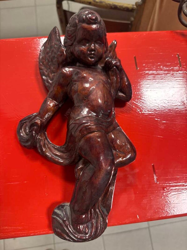 Resin /molded composite wall- hanging cherub /putto figurine - vintage