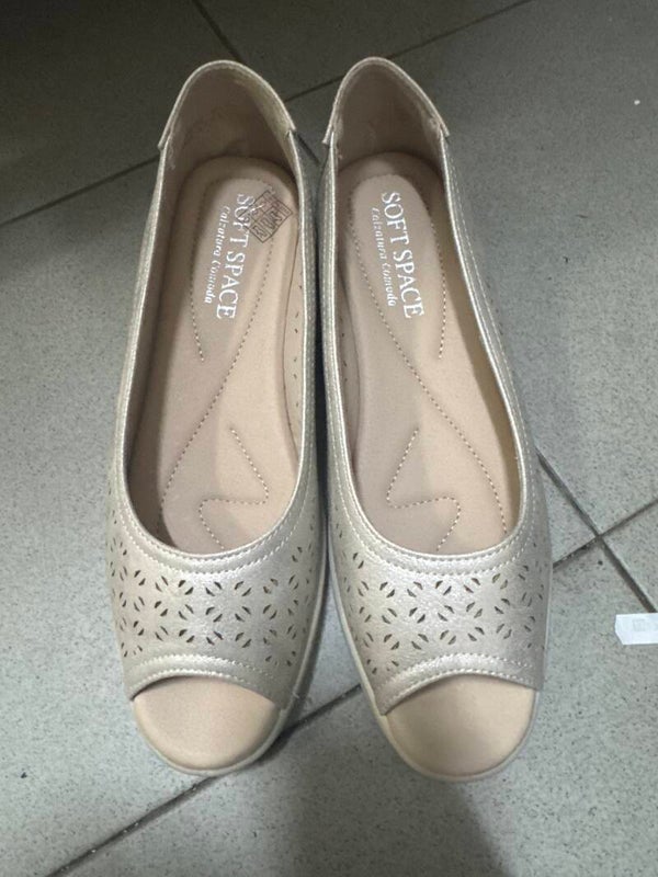 Women Shoes - Size 40