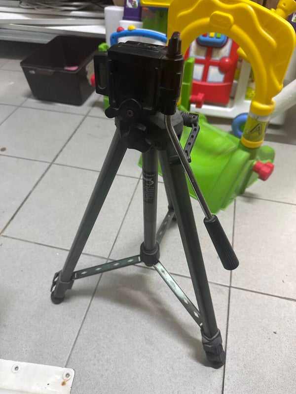 Tripod - Supplies*
