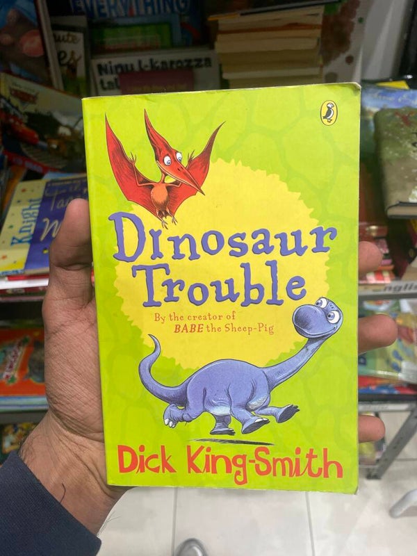 Dinosaur Trouble- Book €2 **