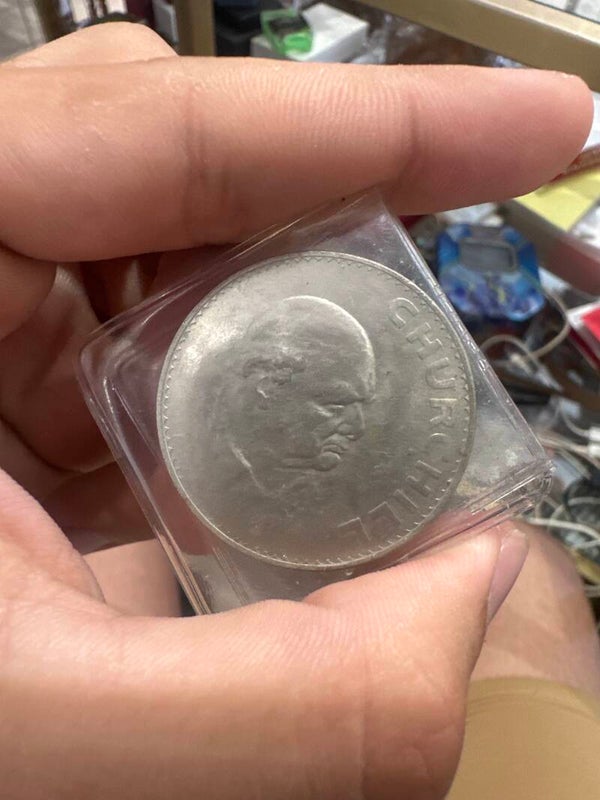 Churchill Coin - Collectable*