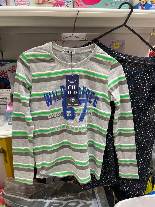 Boys Top -Size 10 Years ***