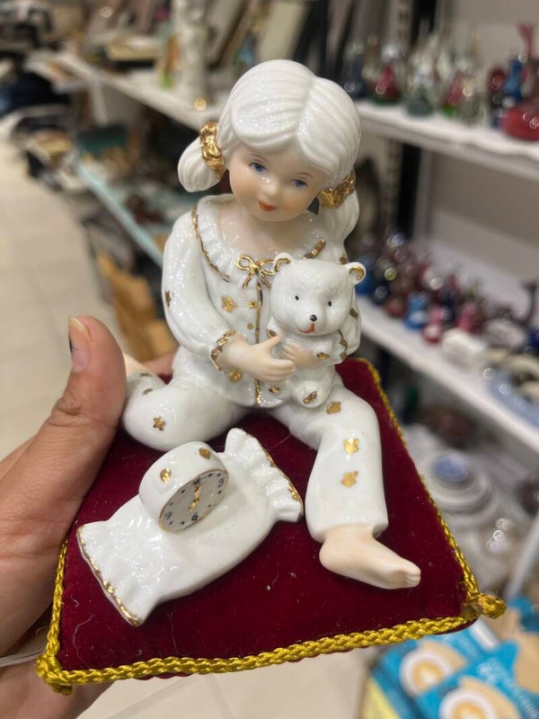 White & Gold Porcelain - Girls With Teddy - Figurines