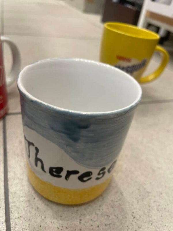 Therese mugs - Mugs*