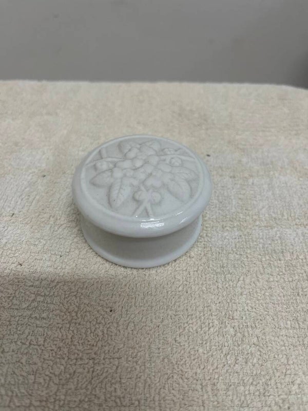 Porcelain And Ceramic Trinket Box - Jewellery**