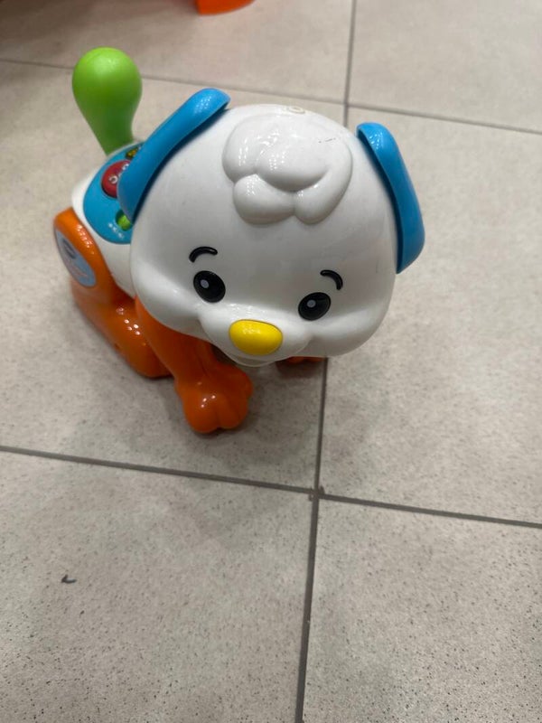 V-Tech Shake & Move Puppy - Toys