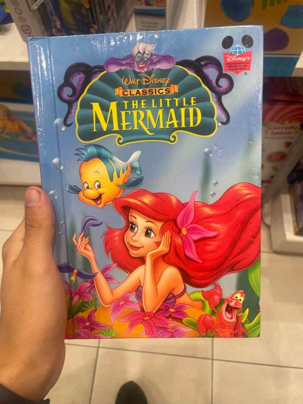 Walt Disney classics The Little Mermaid - books*