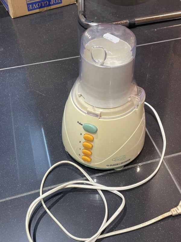 Black & Decker Blender- Electric ***