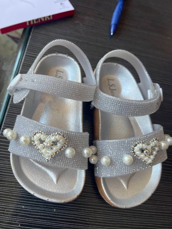 Infants Shoes - Size 24