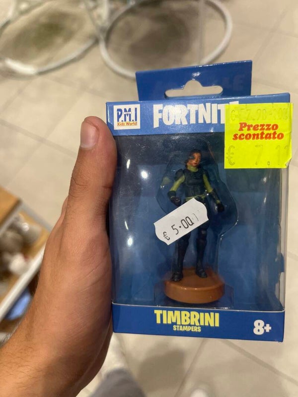 Fortnite Stamp - Stationary*