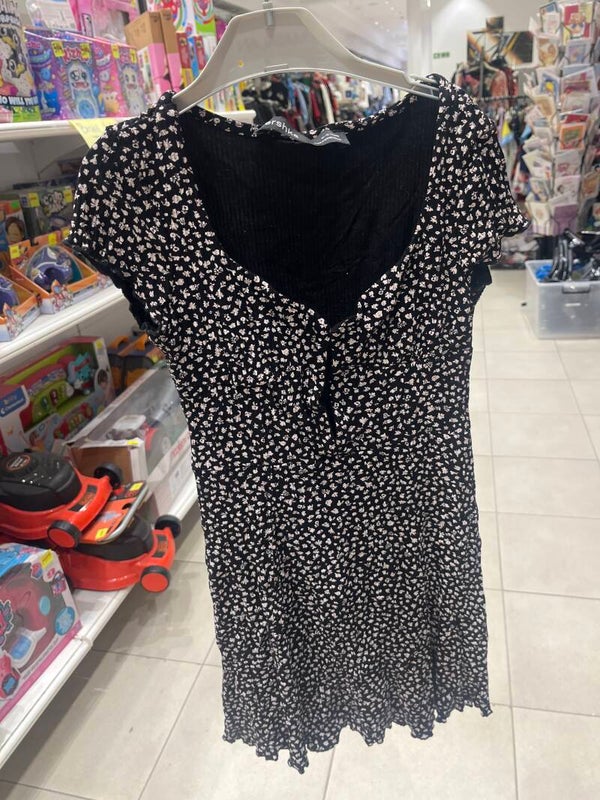 Girls Top - Size 10/12 Years