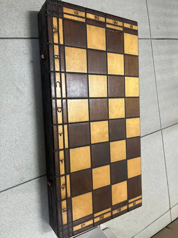 Vintage Chess Set-Game***