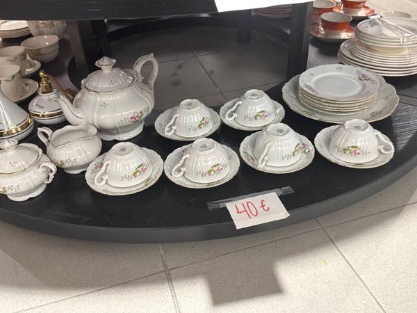 Fine Porcelain Tea Set x 6 - Supplies