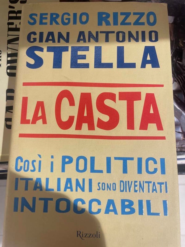 La Casta - Books