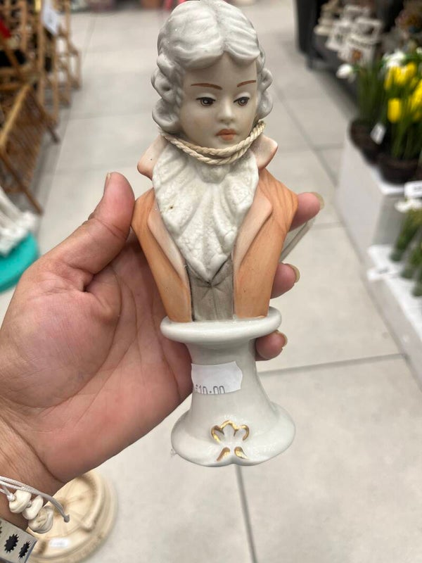 Porcelain Bisque Miniature Bust - Figurines