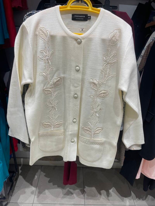 Winter tops -Size-M***