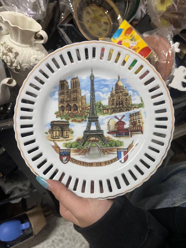 Paris Souvenir Decorative Plate - Decor