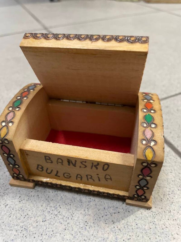 Bulgarian souvenir box- Decor ***