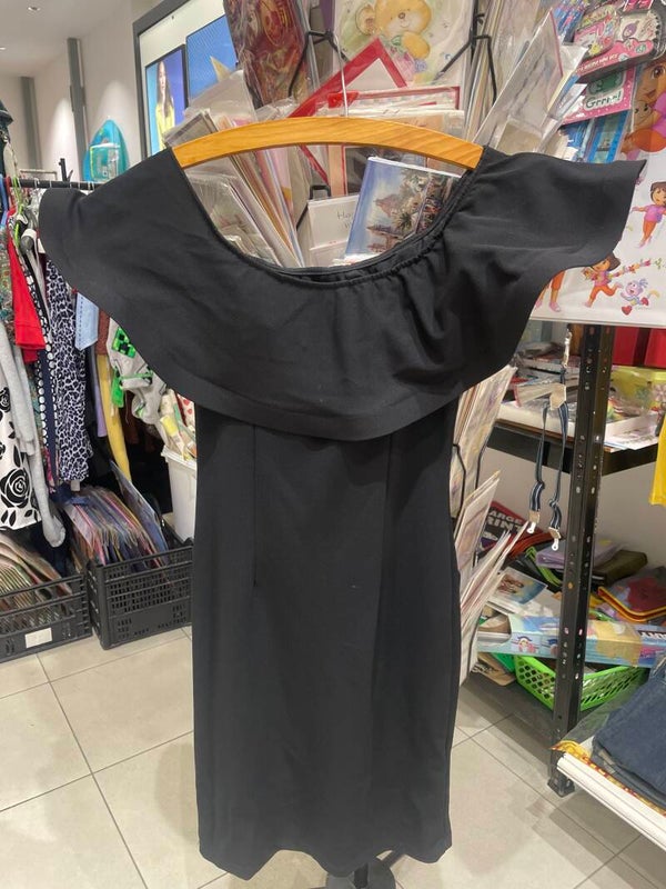 Women’s Dress -Size:- S**