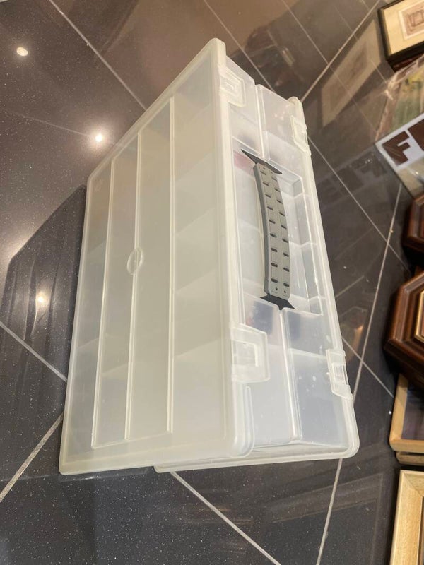 Clear plastic organizer- Supplies ***