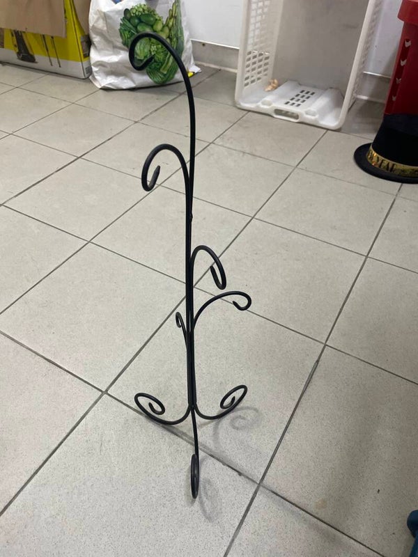 Black Iron Hook Stand - Supplies