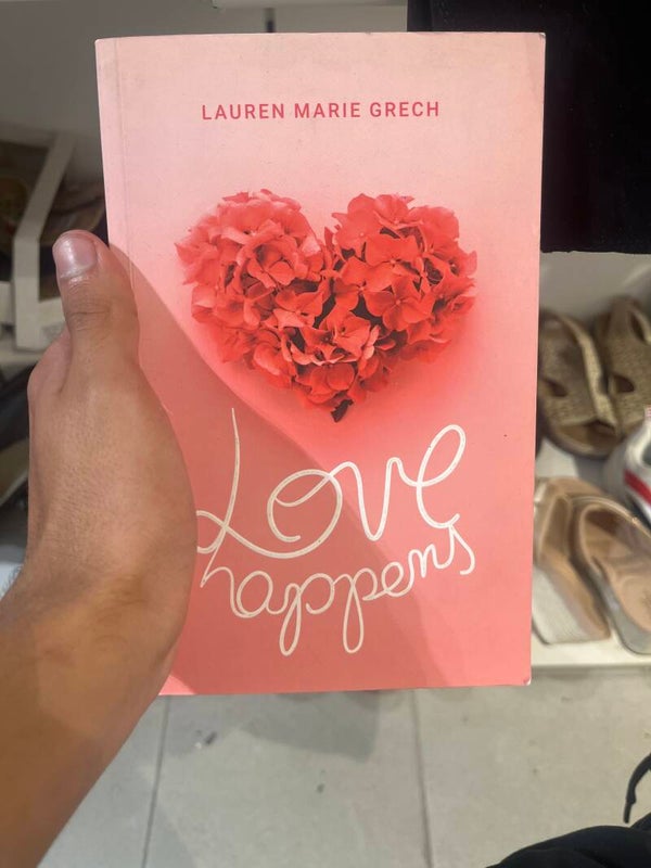 Love Happens - books*
