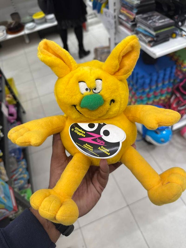 Shakes & Giggles - Toys ****