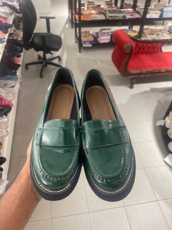 Women Shoes  - Size 39