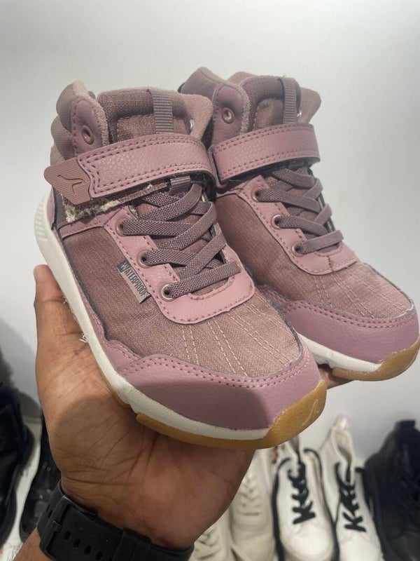 Decathlon Women Shoe - Size 28 ***