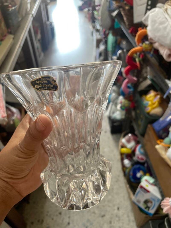 Lead Crystal Vase - Decor
