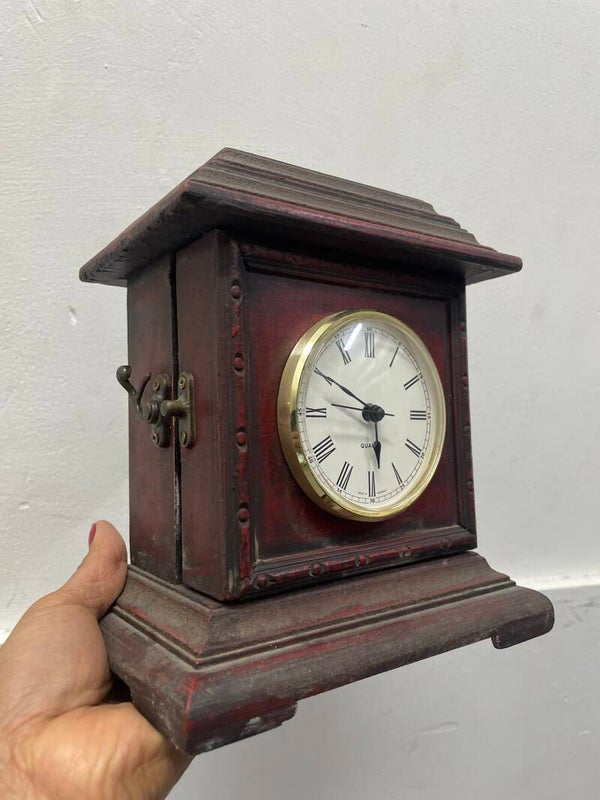 Wooden Mantel Table Clock - Vintage