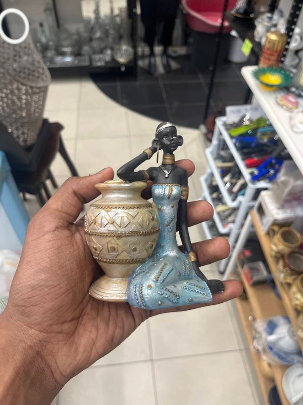 Candle Holder - Candle ***