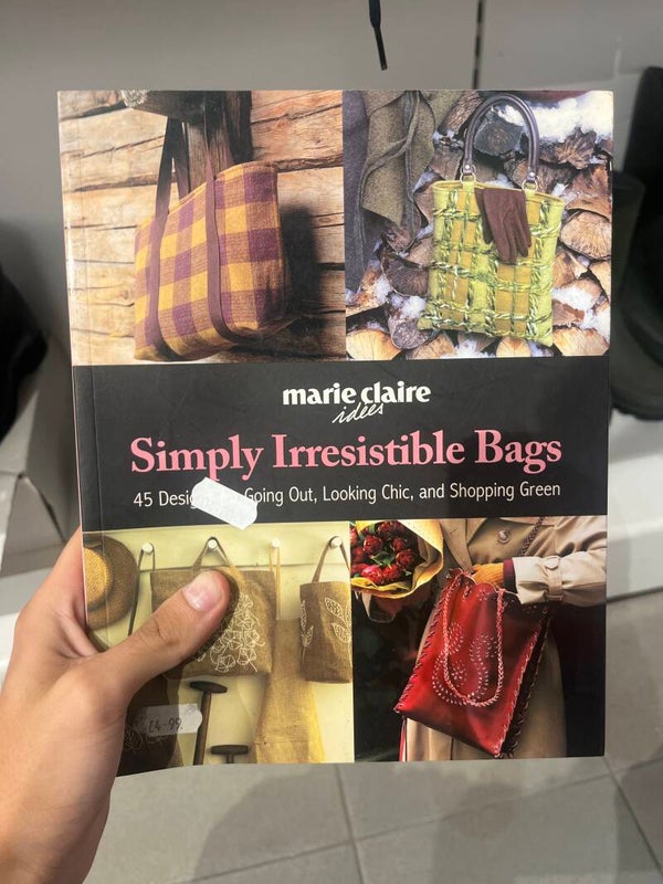 Simply Irresistible Bags - books*