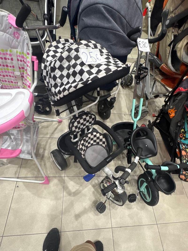 Push chair Tricycle - Babies*