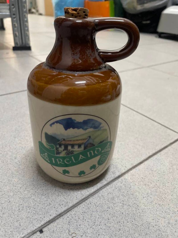 Ireland jar- Supplies ***
