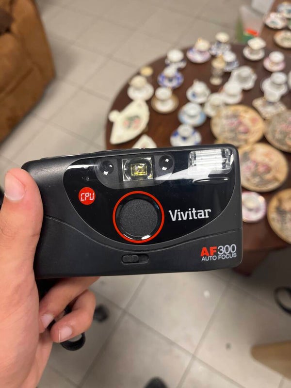 Vivitar  Vintage Camera - Collectibles*