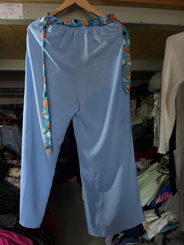 Women trouser size XL*