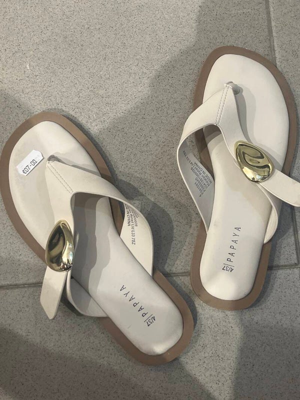 Papaya women slippers - size: 37*