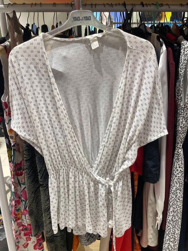 Women’s Top - Size :- M***