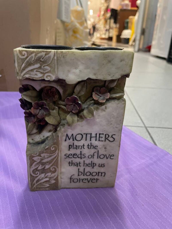Candle Holder With Mum Quote - Candles