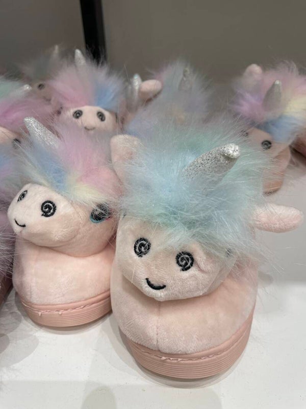 Girls Shoes - Size 26-27