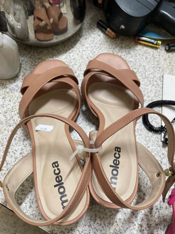 Sandal - Size :-38
