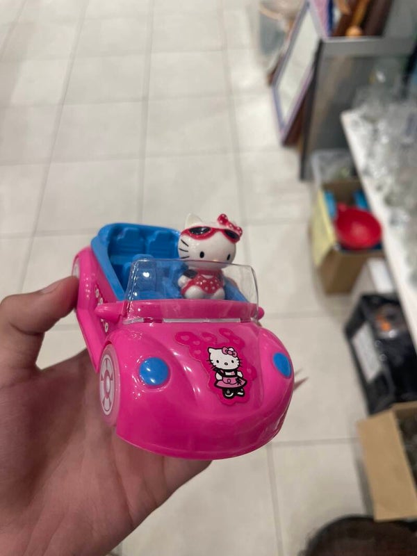 Hello Kitty Car - toys*