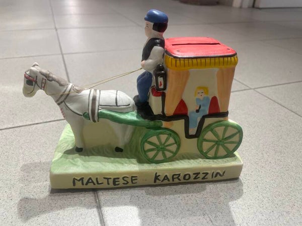 Maltese Karozzin- Souvenirs ***